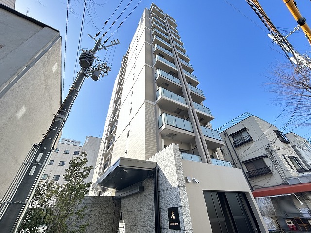 クローバー・フロント