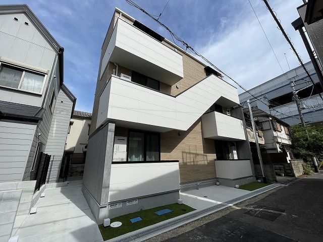 リファインド武庫川2の外観写真