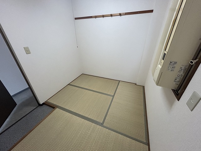 阪神本線 大物駅 徒歩18分 4階建 築31年の寝室写真