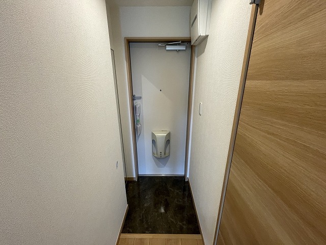 クレール栄翔の玄関写真