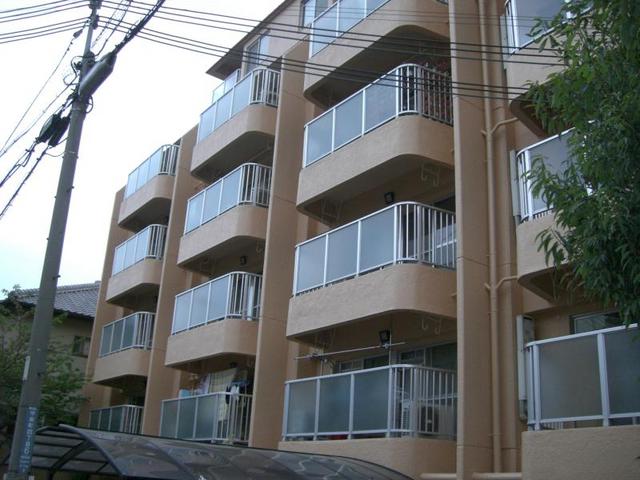 ラムール住吉の外観写真