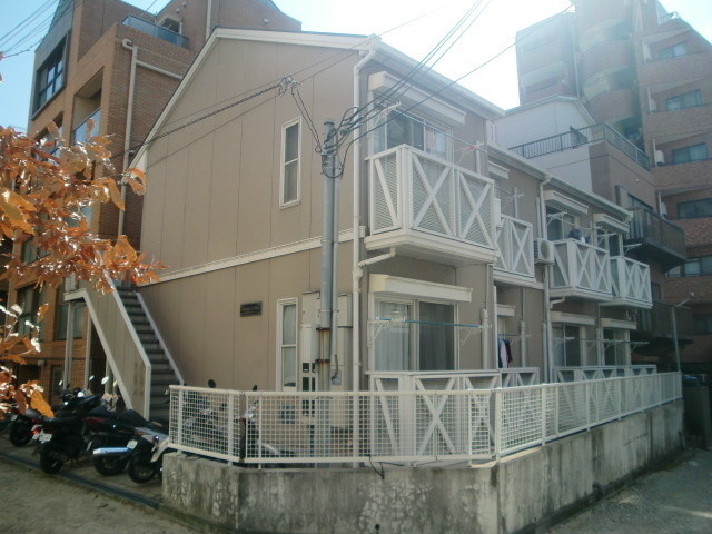 クァトルセゾン六甲道