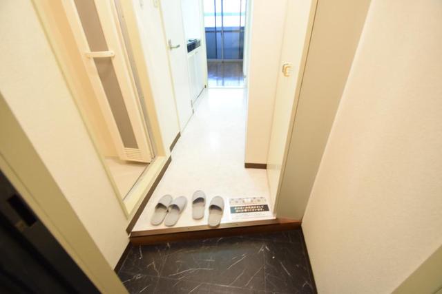 JR東海道・山陽本線 摂津本山駅 徒歩19分 7階建 築34年の玄関写真