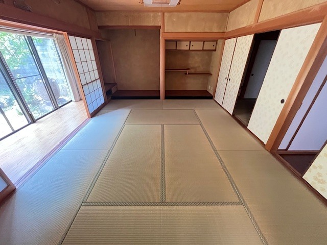 ベルヴィ本山中町の寝室写真
