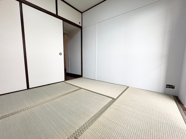 グランディア灘南通の寝室写真