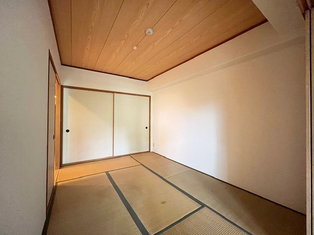 フォリア岡本の寝室写真