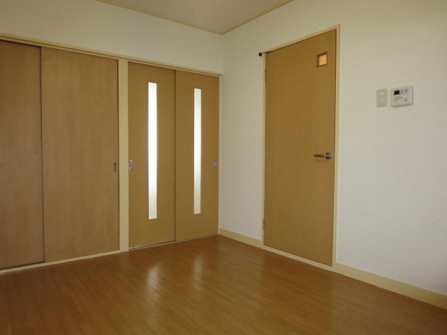 甲南フラットの居間写真