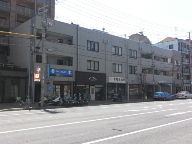 プラタナスアベニュー