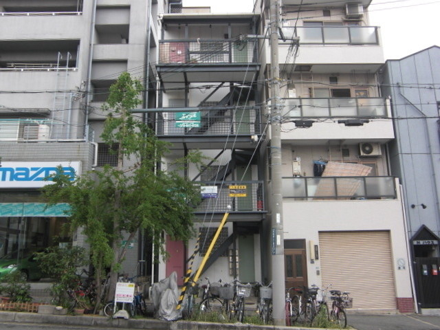 ヤスヒロマンションの外観写真