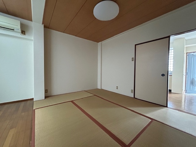 ヤスヒロマンションの居間写真