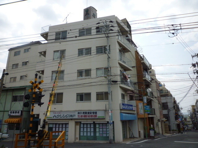 第1徳山ビルの外観写真