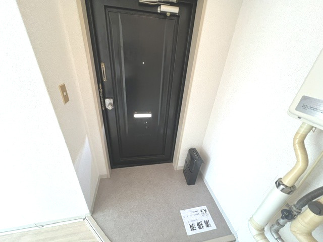 メゾン六甲 南棟の玄関写真