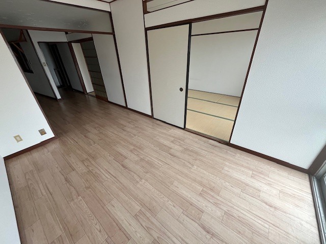 江南荘の居間写真