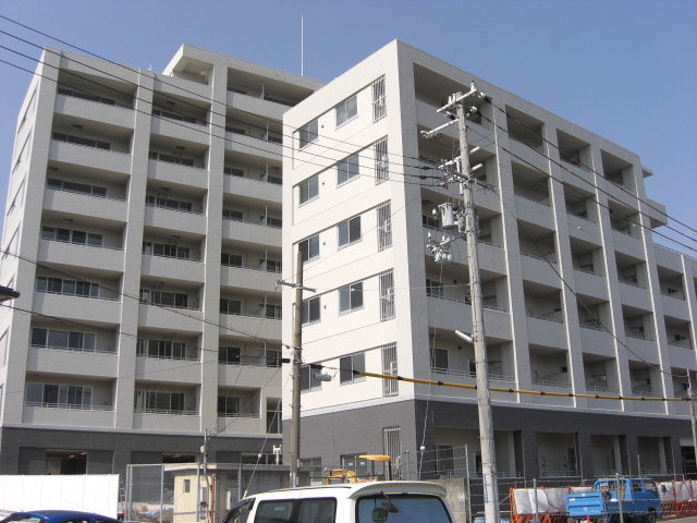 JR東海道・山陽本線 六甲道駅 徒歩7分 築15年