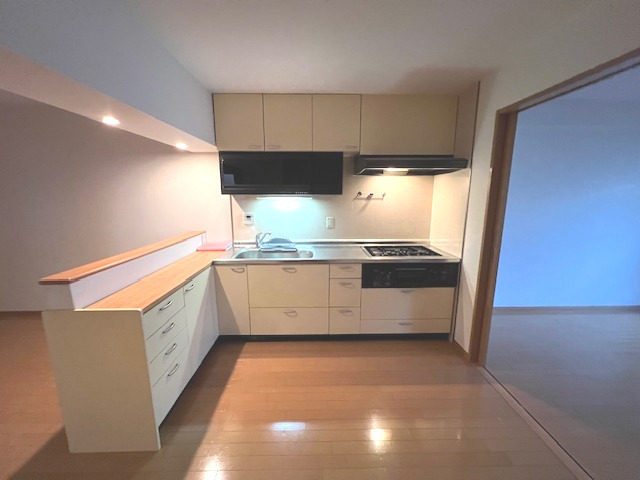 ライオンズマンション本山第5のキッチン写真