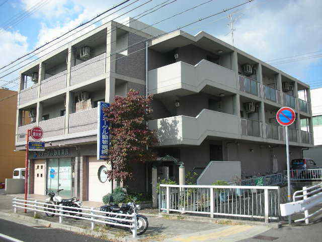 JR東海道・山陽本線 六甲道駅 徒歩9分 築31年