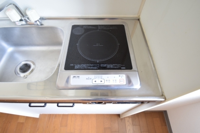 秋田マンションのキッチン写真