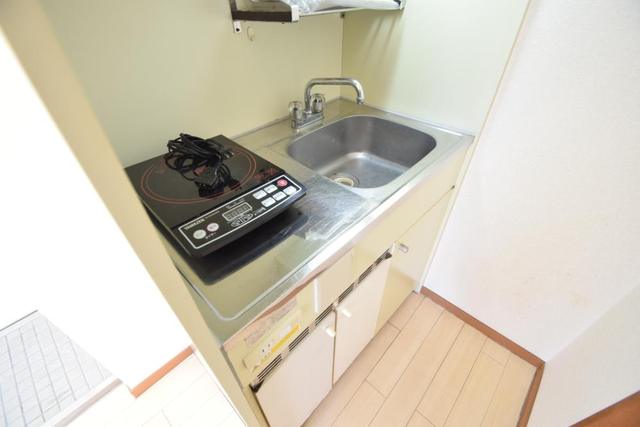 パラッツオ西岡本のキッチン写真