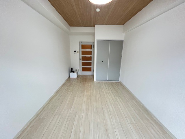 ワコーレ六甲アーベインの居間写真