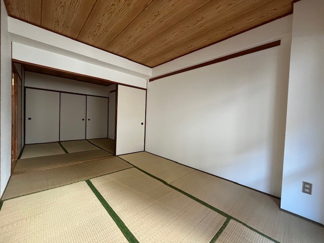 ライオンズマンション神戸本山の寝室写真