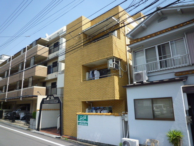 アバントコート大石東町の外観写真