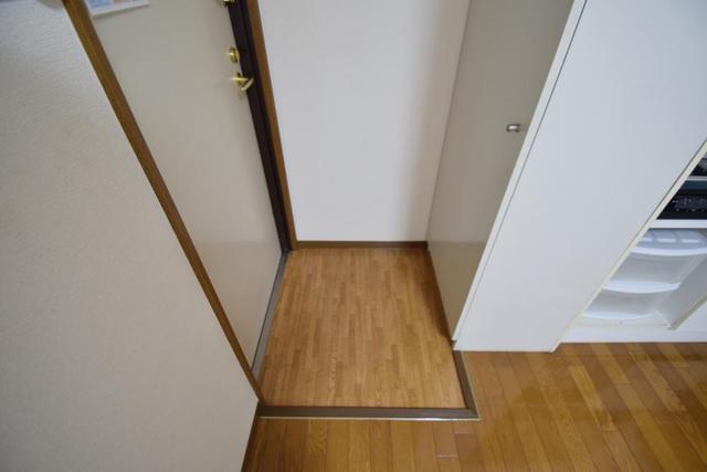 みどりマンションの玄関写真
