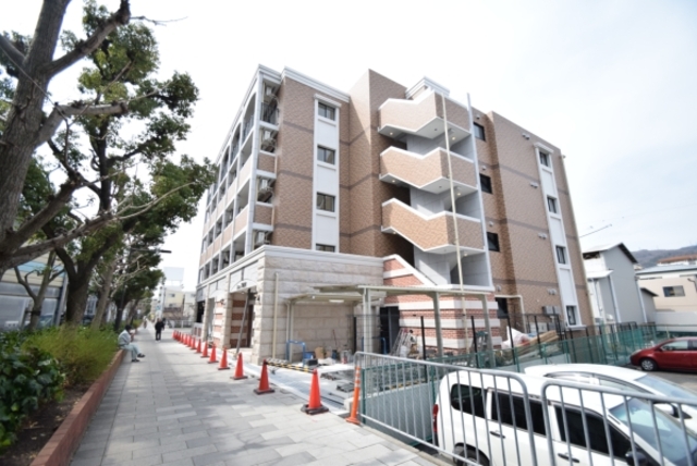 阪神本線 芦屋駅 徒歩8分 築9年