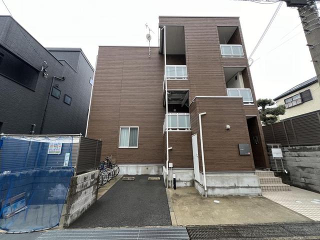 阪神本線 魚崎駅 徒歩7分 3階建 築9年の外観写真