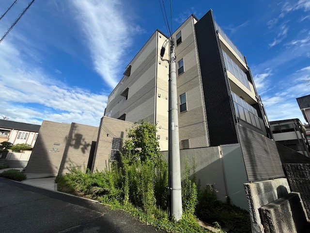 JR東海道・山陽本線 甲南山手駅 徒歩13分 4階建 築6年の外観写真