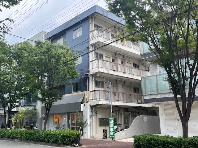 JR東海道・山陽本線 芦屋駅 徒歩8分 4階建 築45年の外観写真