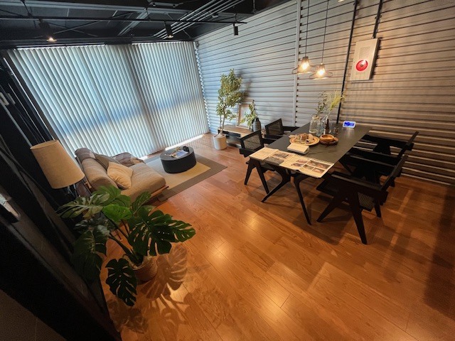 阪神本線 魚崎駅 徒歩8分 2階建 新築の居間写真