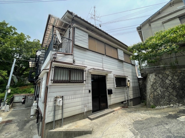 山陽電鉄本線 板宿駅 徒歩17分 2階建 築42年の外観写真