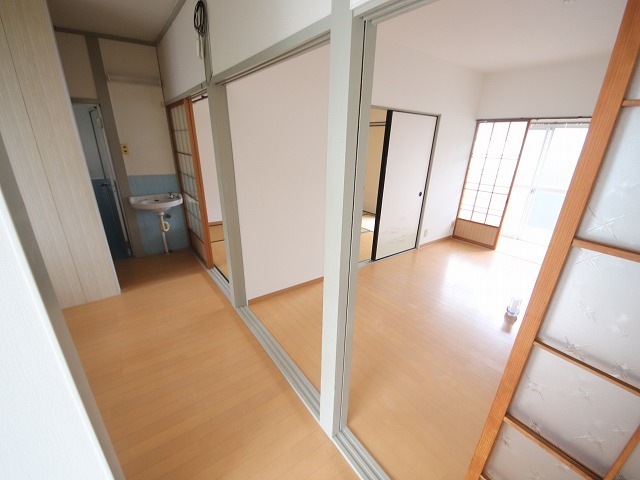 池島町柳生様文化住宅の居間写真