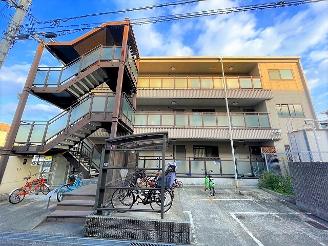 近鉄奈良線 瓢箪山駅 徒歩18分 築29年
