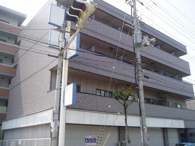 近鉄けいはんな線 吉田駅 徒歩15分 築32年