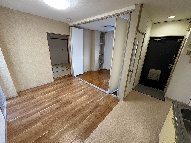 本町ハイツの居間写真
