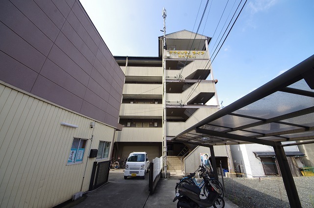 近鉄奈良線 瓢箪山駅 徒歩14分 築39年