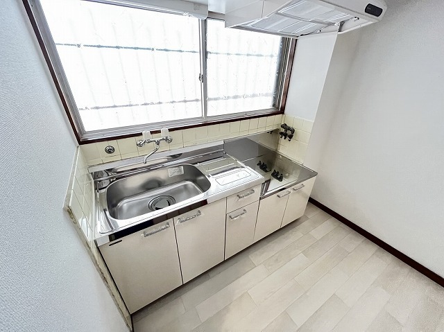 秀栄マンションのキッチン写真