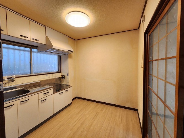 秀栄マンションのキッチン写真