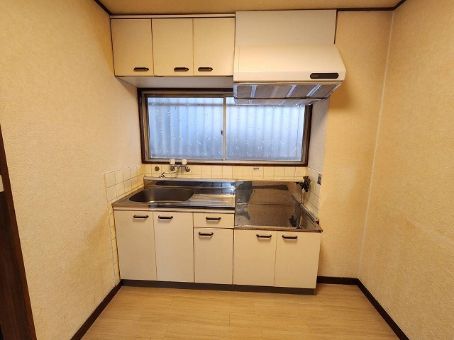 秀栄マンションのキッチン写真