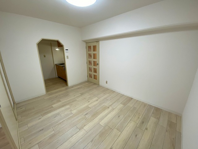 第2東大阪村橋マンションの居間写真