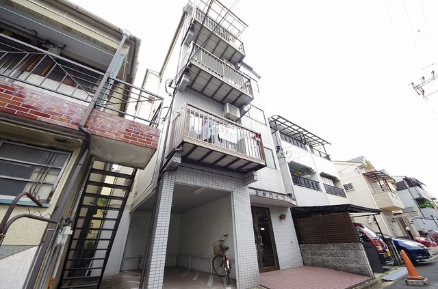 上村ハイツ