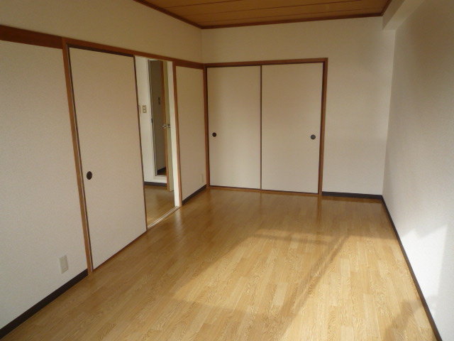 Belong東花園の居間写真