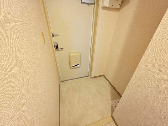 瓢箪山第2大発マンションの玄関写真