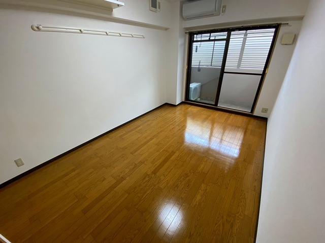 御幸町OKマンションBの居間写真