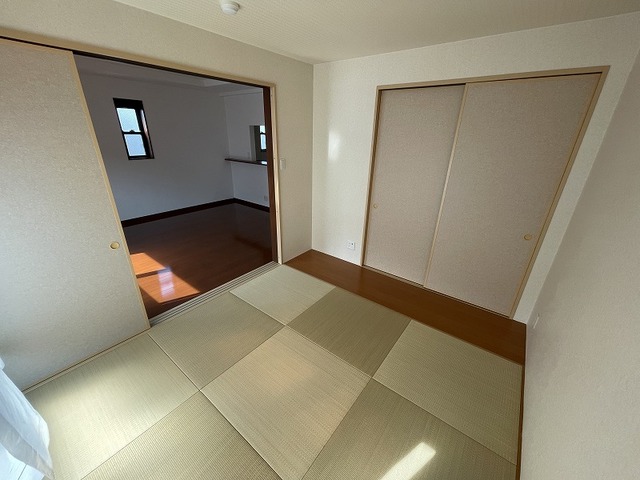 近鉄奈良線 河内花園駅 徒歩11分 3階建 築16年の居間写真