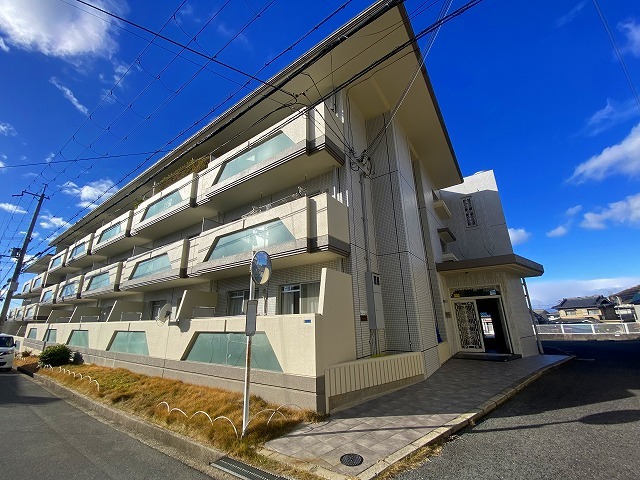 近鉄奈良線 石切駅 徒歩12分 3階建 築42年の外観写真