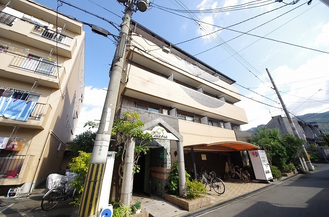 セレーブルの外観写真