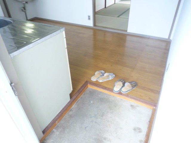 原ハイツの玄関写真