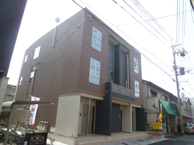 近鉄奈良線 若江岩田駅 徒歩6分 築15年